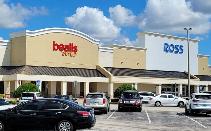 Pictures of Retail property located at 3201 S John Young Pkwy, Kissimmee, FL 34746 for lease - image #1