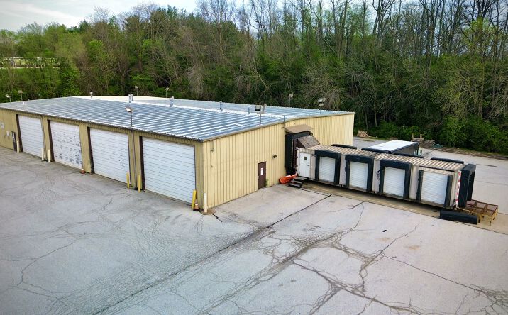 Pictures of Industrial, Special Purpose property located at 823 East Morton Avenue, Jacksonville, IL 62650 for lease - image #1