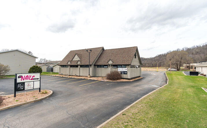 Pictures of Office, Retail, Special Purpose property located at 601 McHugh Rd, Holmen, WI 54636 for lease - image #1
