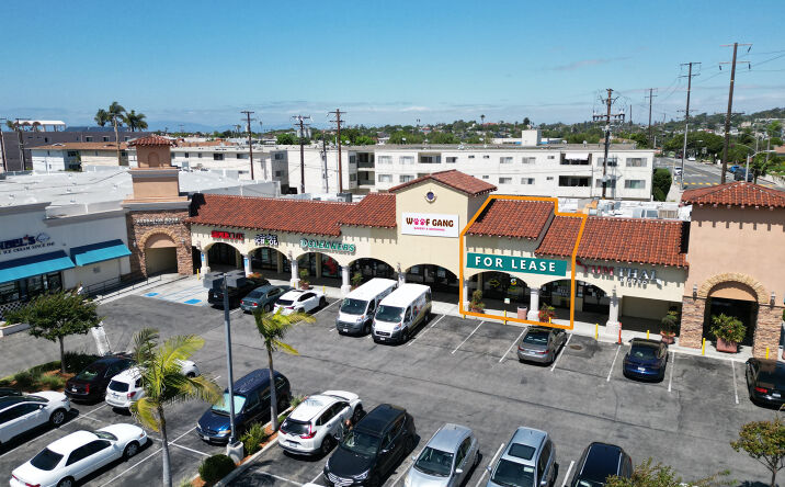 Pictures of Retail, Restaurant property located at 1880-1888 S Pacific Coast Hwy, Redondo Beach, CA 90277 for lease - image #1