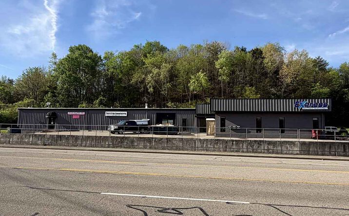 Pictures of Office property located at 2909 E Oakland Ave, Johnson City, TN 37601 for lease - image #1