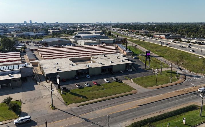 Pictures of Industrial property located at 4304-4328 S Mingo Rd, Tulsa, OK 74146 for lease - image #1
