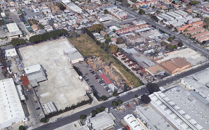 Pictures of Land property located at 529 & 533 Carlin Ave, Compton, CA 90262 for lease - image #1