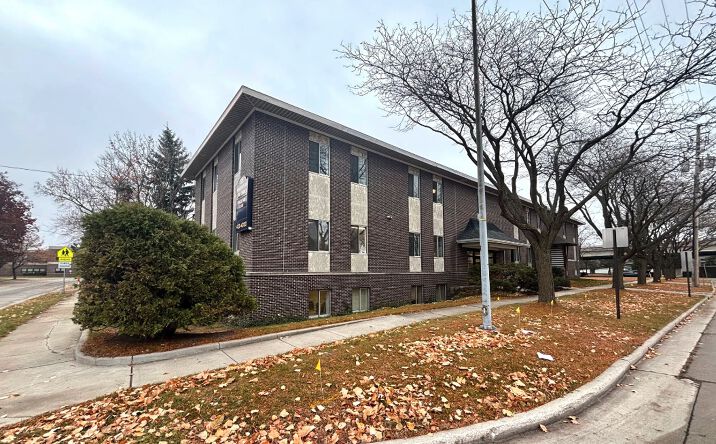 Pictures of Office property located at 529 S Jefferson Way, Green Bay, WI 54301 for lease - image #1