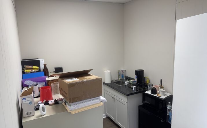 Pictures of Industrial property located at 119 Hollywood Blvd NW, Fort Walton Beach, FL 32548 for lease - image #1