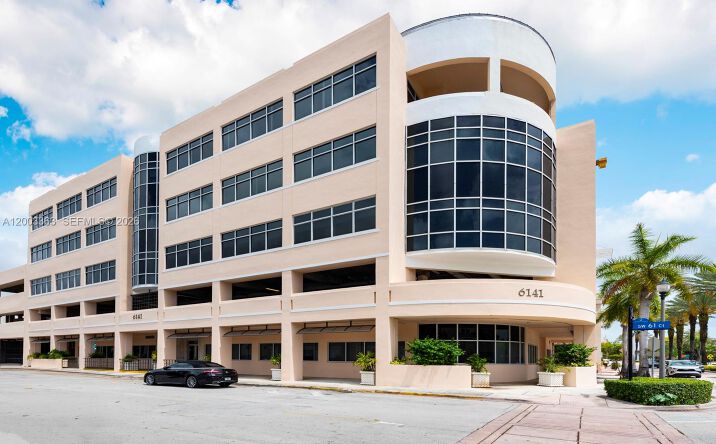Pictures of Office, Retail property located at 6141 Sunset Dr # 110, South Miami, FL 33143 for lease - image #1