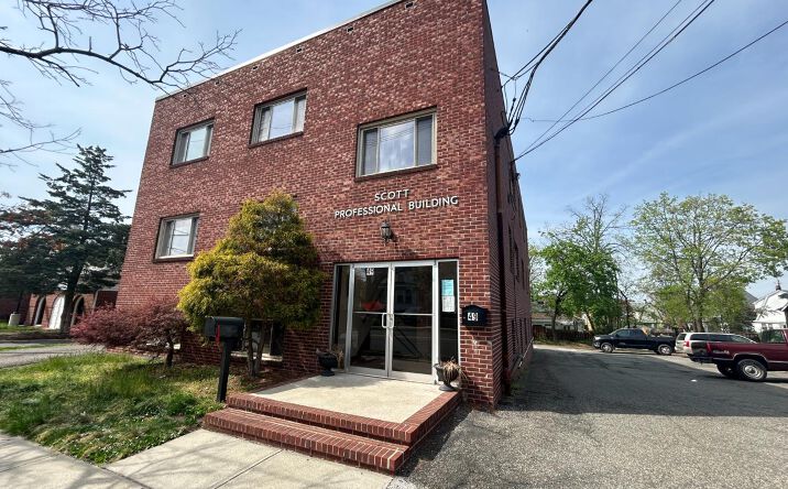 Pictures of Office property located at 49 Woodbridge Avenue, Highland Park, NJ 08904 for lease - image #1