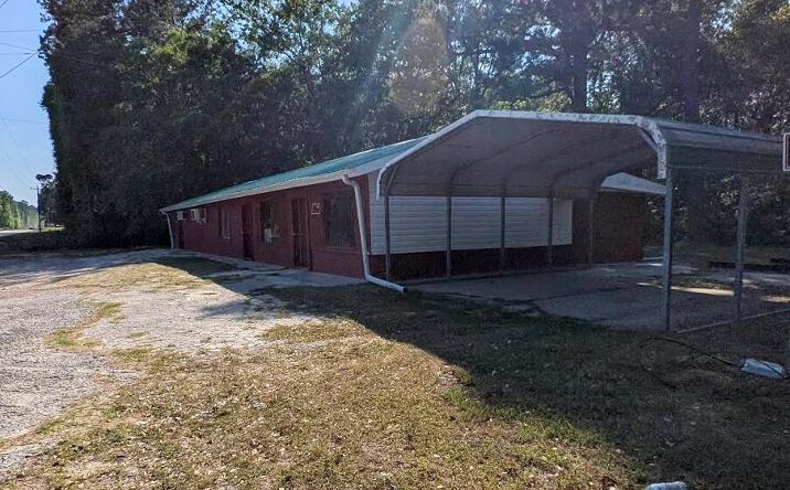 Pictures of Retail property located at 1456 Trojan Road # B, Cross, SC 29436 for lease - image #1