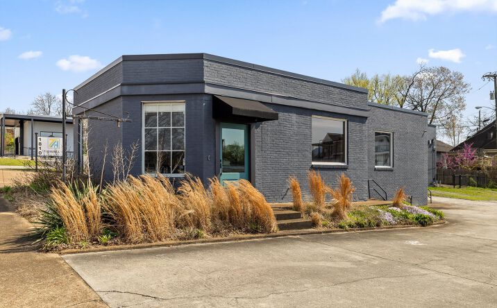 Pictures of Office property located at 1808 McCallie Ave, Chattanooga, TN 37404 for lease - image #1