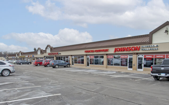 Pictures of Retail property located at 14002 Grand Ave, Burnsville, MN 55337 for lease - image #1