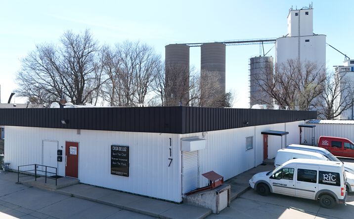 Pictures of Retail, Office, Special Purpose property located at 121 S Park Ave, Valley Center, KS 67147 for lease - image #1