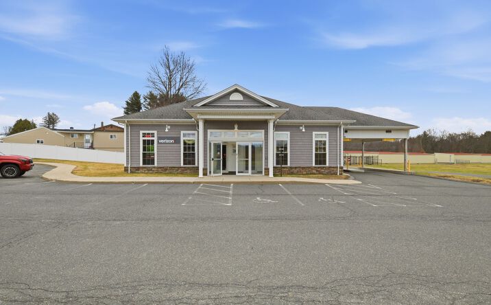 Pictures of Retail, Office, Industrial property located at 422 Main St, Easthampton, MA 01027 for lease - image #1