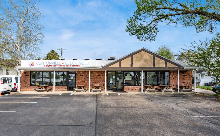 Pictures of Retail, Office, Restaurant property located at 3222 N High St, Columbus, OH 43202 for lease - image #1