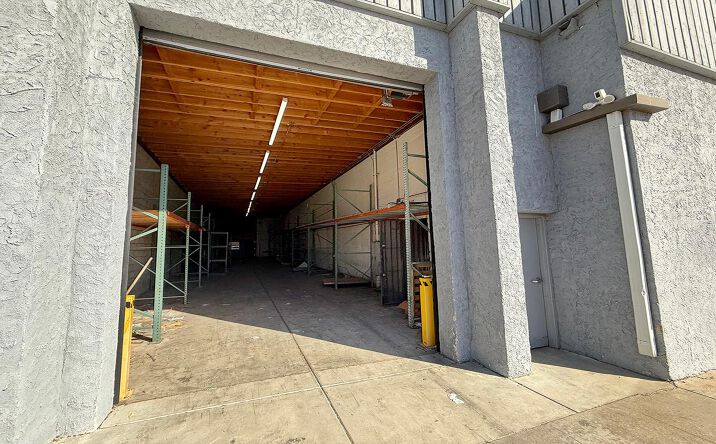Pictures of Industrial property located at 841 Celis St, San Fernando, CA 91340 for lease - image #1