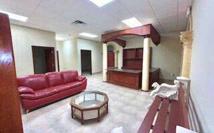 Pictures of Land property located at 15 E Hibiscus Boulevard, Melbourne, FL 32901 for lease - image #1