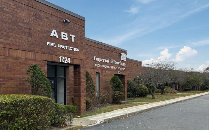 Pictures of Industrial property located at 1724 Church St, Holbrook, NY 11741 for lease - image #1