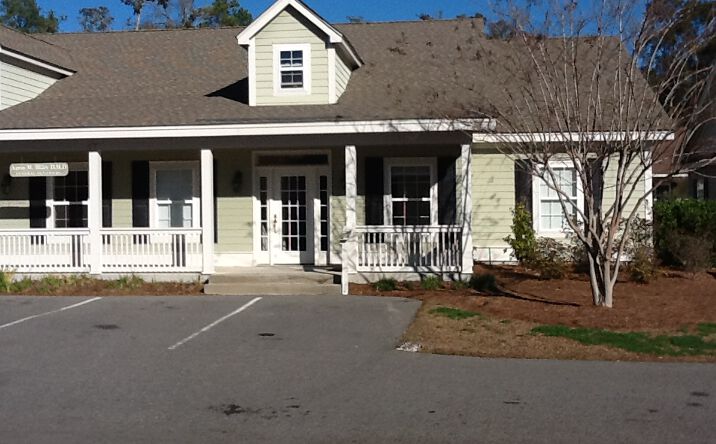 Pictures of Office property located at 17B Marshellen Dr, Beaufort, SC 29902 for lease - image #1