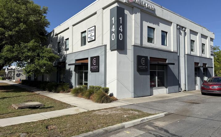Pictures of Office property located at 140 N Main Street # 203 #201, 203, Summerville, SC 29483 for lease - image #1