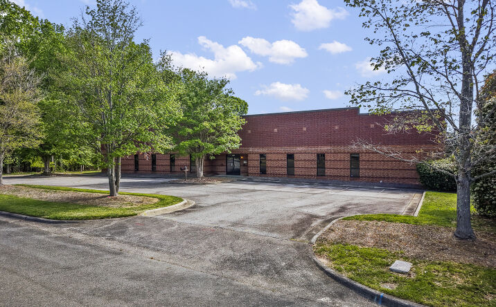 Pictures of Industrial property located at 2595 Viceroy Dr, Winston-Salem, NC 27103 for lease - image #1