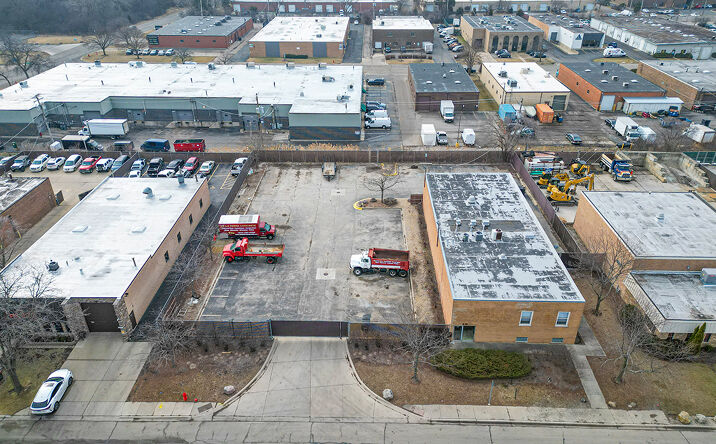 Pictures of Industrial property located at 515 W Lunt Avenue, Schaumburg, IL 60193 for lease - image #1