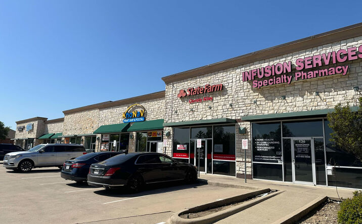 Pictures of Retail property located at 1724 E. Broad Street, Suite 128, Mansfield, TX 76063 for lease - image #1