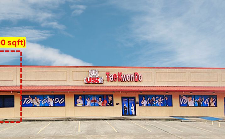 Pictures of Retail, Office, Restaurant property located at 213 East Henderson Road, Angleton, TX 77515 for lease - image #1