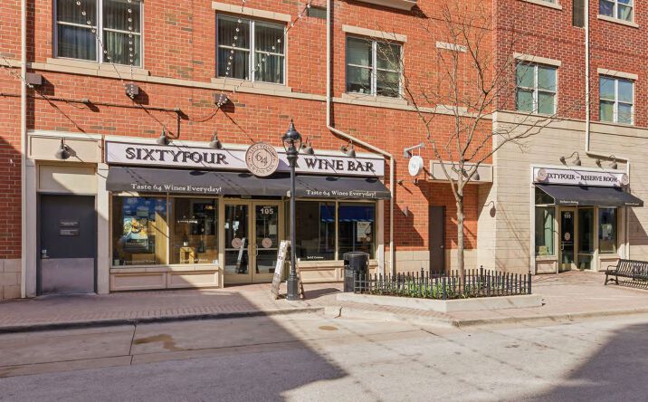 Pictures of Retail, Restaurant property located at 123 Water Street, #105A & B, Naperville, IL 60540-5338 for lease - image #1