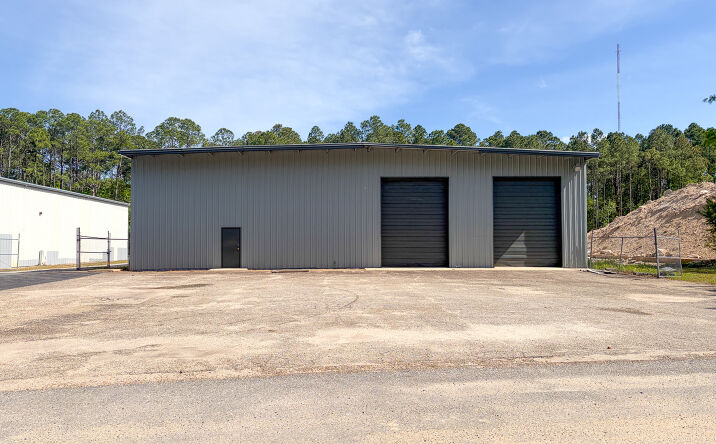 Pictures of Industrial property located at 3019 Hand Ave Ext, Mobile, AL 36612 for lease - image #1