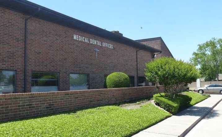 Pictures of Office property located at 1001 Buckingham Rd, Richardson, TX 75081 for lease - image #1