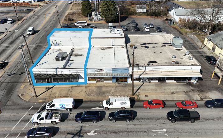 Pictures of Retail property located at 1714 Easley Bridge Road, Greenville, SC 29611 for lease - image #1