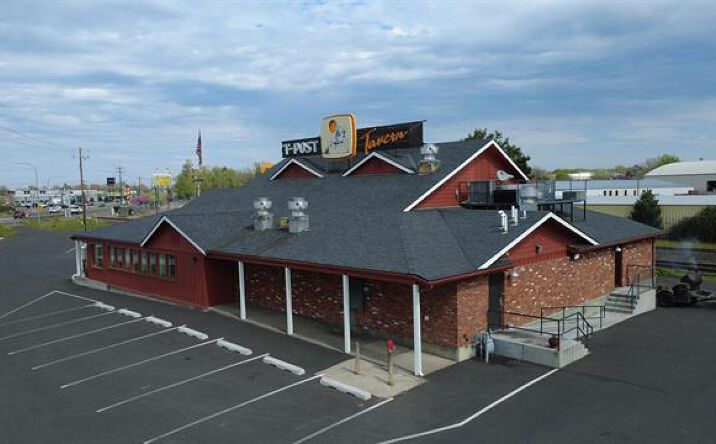 Pictures of Retail property located at 1415 Plaza Way, Walla Walla, WA 99362 for lease - image #1