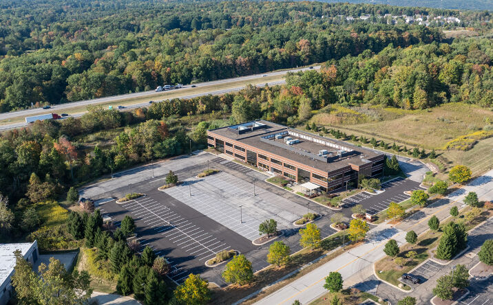 Pictures of Office property located at 4205 Highlander Parkway, Richfield, OH 44286 for lease - image #1