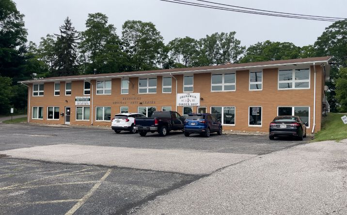Pictures of Retail, Office property located at 1026 Pearl Road, Brunswick, OH 44212 for lease - image #1