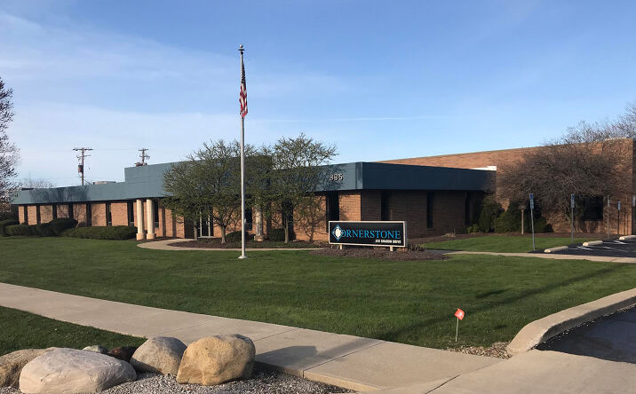 Pictures of Office property located at 835 Sharon Drive, Westlake, OH 44145 for lease - image #1