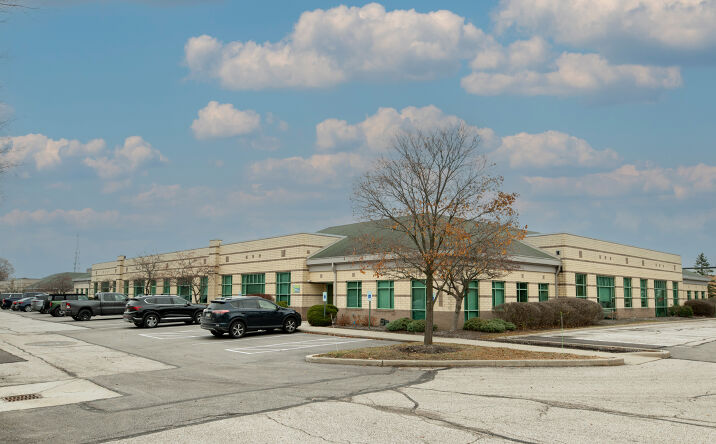 Pictures of Office property located at 6880 W Snowville Road, Brecksville, OH 44141 for lease - image #1
