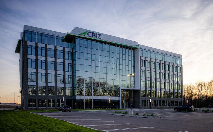 Pictures of Office property located at 5959 Rockside Woods Boulevard, Independence, OH 44131 for lease - image #1