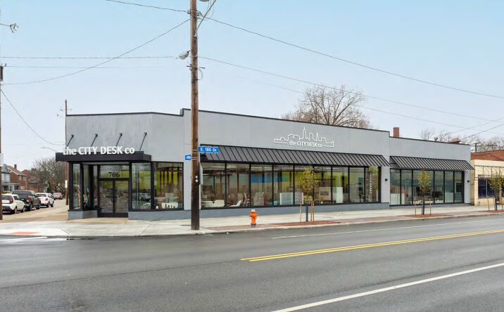 Pictures of Retail property located at 706 E 185th Street, Euclid, OH 44119 for lease - image #1