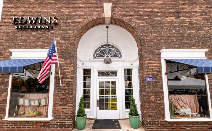Pictures of Retail, Restaurant property located at 13101 Shaker Square, Cleveland, OH 44120 for lease - image #1