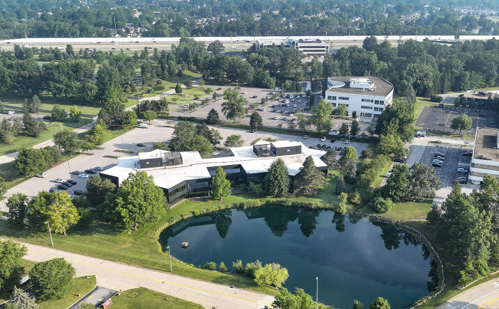 Pictures of Office property located at 6060 Parkland Boulevard, Mayfield Heights, OH 44124 for lease - image #1