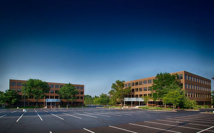 Pictures of Office property located at 6133 - 6155 Rockside Road, Independence, OH 44131 for lease - image #1