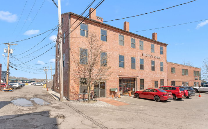 Pictures of Office property located at 40R Merrimac St, Newburyport, MA 01950 for lease - image #1