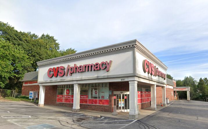 Pictures of Retail, Office, Restaurant property located at 6301 Harvard Avenue, Cleveland, OH 44105 for lease - image #1