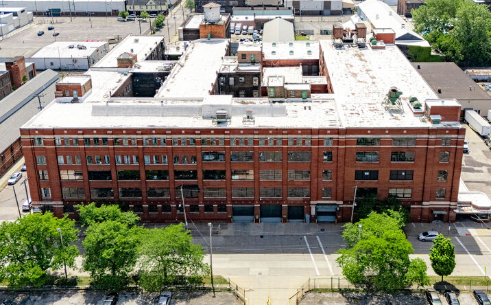 Pictures of Industrial property located at 4700 Lakeside Avenue, Cleveland, OH 44114 for lease - image #1