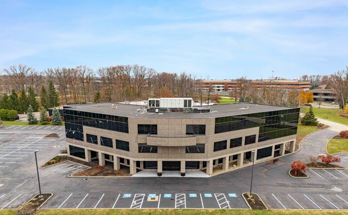 Pictures of Office property located at 6120 Parkland Boulevard, Mayfield Heights, OH 44124 for lease - image #1