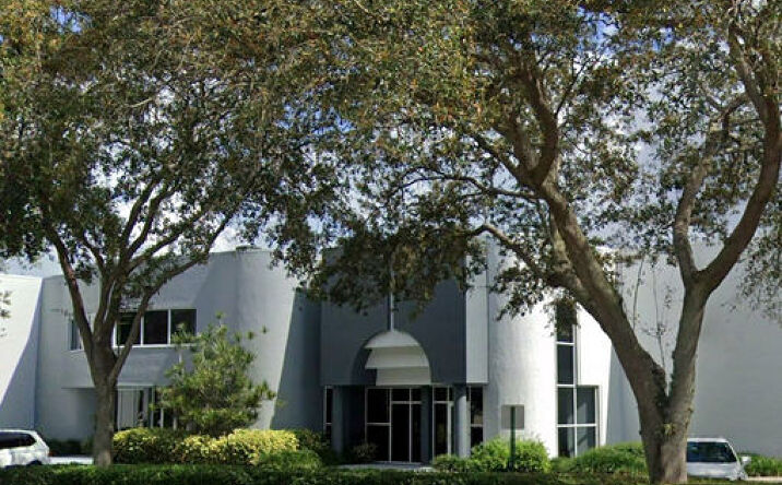 Pictures of Industrial property located at 6590 W. Rogers Circle, Units 24 & 25, Boca Raton, FL 33487 for lease - image #1