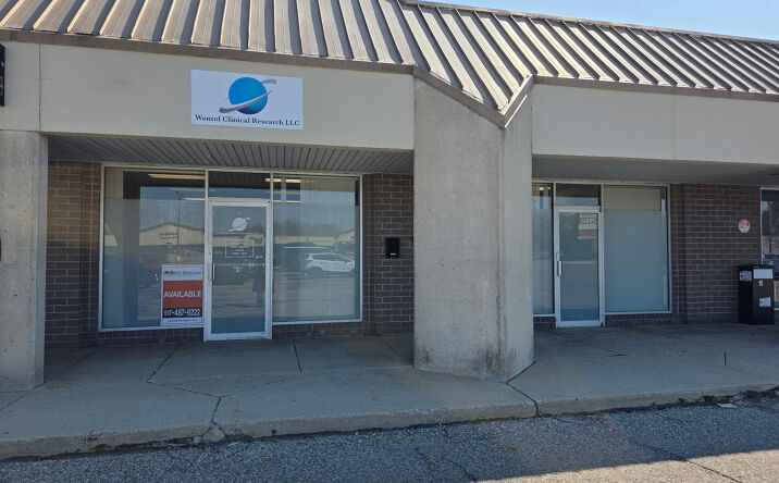 Pictures of Retail property located at 1122 West Holmes Road, Lansing, MI 48910 for lease - image #1