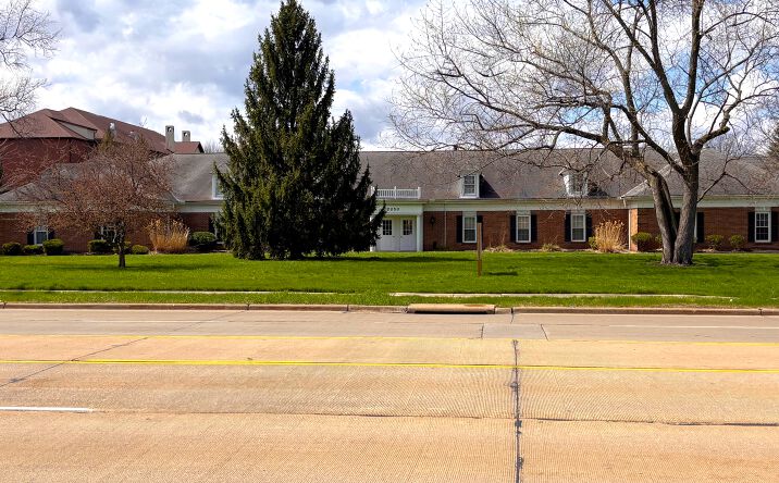 Pictures of Office property located at 7010 Engle Rd, Middleburg Heights, OH 44130 for lease - image #1