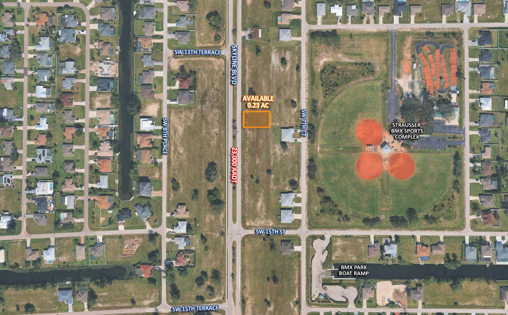 Pictures of Retail, Office property located at 1337 Skyline Blvd, Cape Coral, FL 33991 for lease - image #1