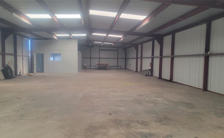 Pictures of Retail, Industrial, Special Purpose property located at 1969 I-30 Frontage Rd, Greenville, TX 75402 for lease - image #1