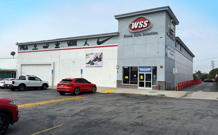 Pictures of Retail property located at 6901 South La Tijera Boulevard, Los Angeles, CA 90045 for lease - image #1